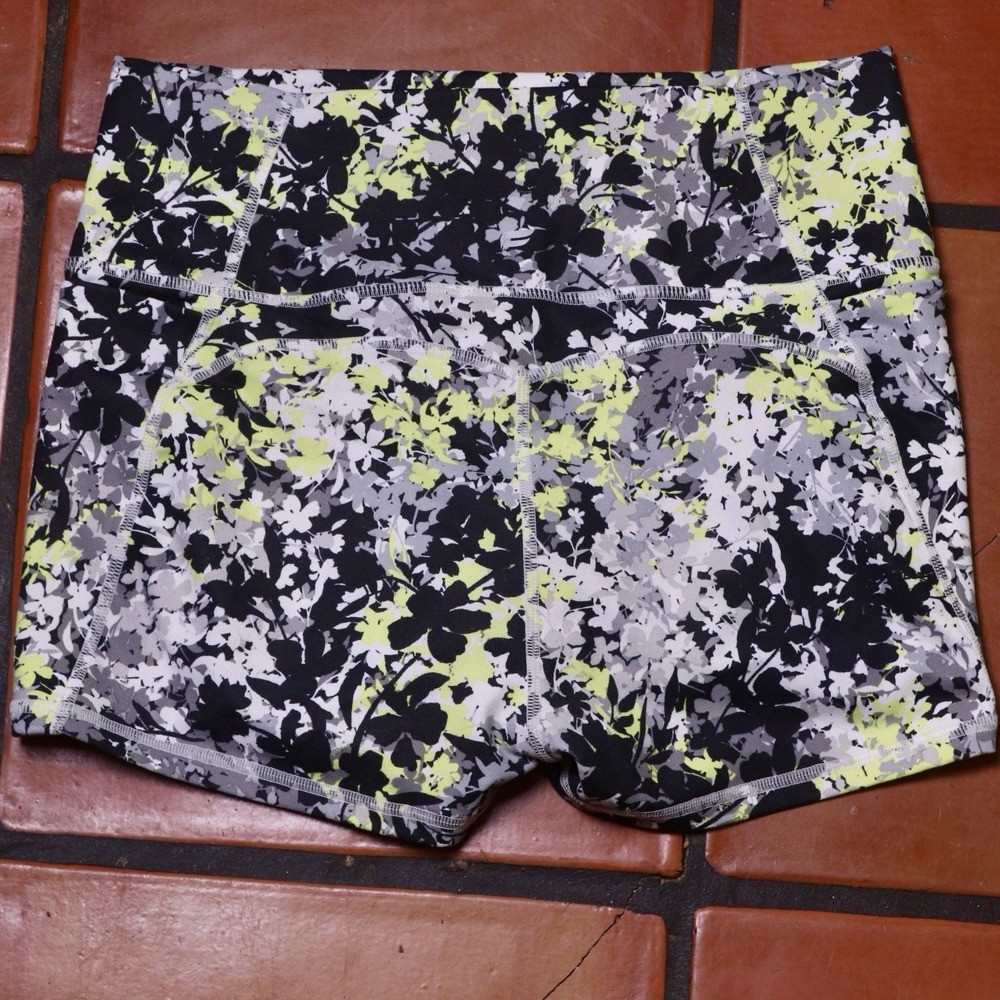 Fabletics PureLuxe Shorts Womens Medium Black Gray Neon Floral Print Athletic - Picture 2 of 4